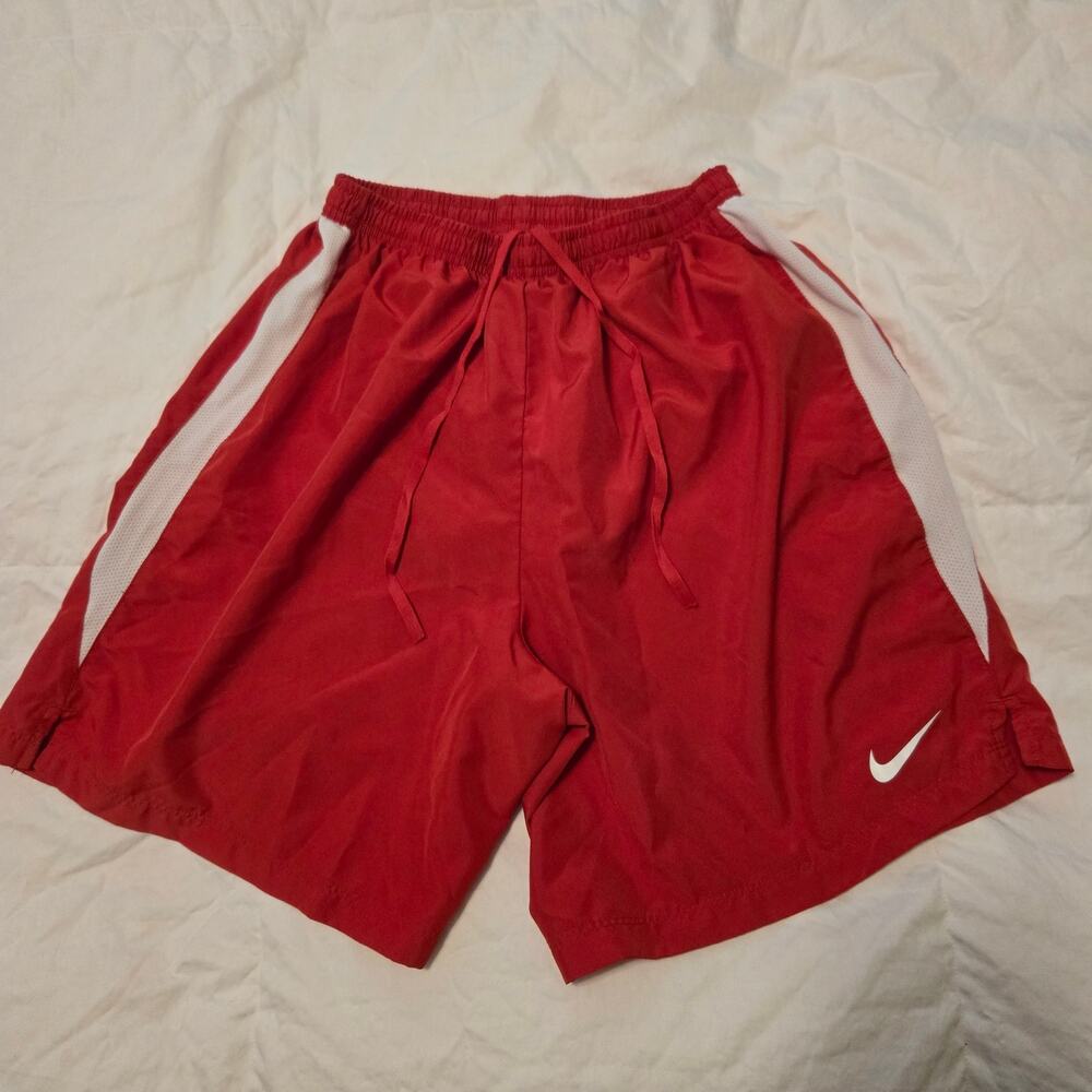 Nike Men's Red Athletic Shorts Medium Dri-FIT Gym Workout